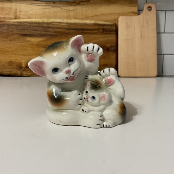 VTG Ceramic Cat Kitten Planter - Picture 2 of 7